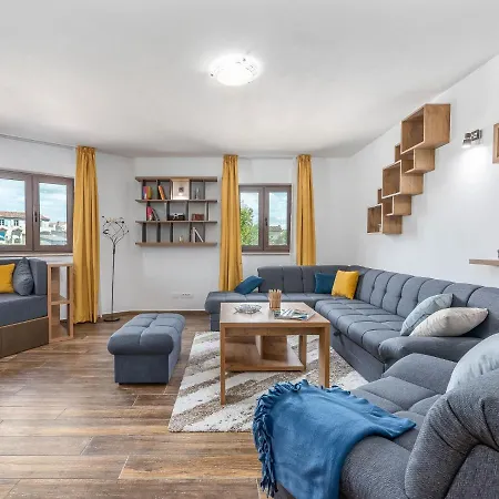 Сasa de vacaciones Holiday Sa-ra Novigrad Istria