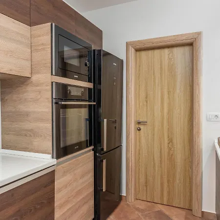 Holiday Sa-ra بيت للعطل Novigrad Istria
