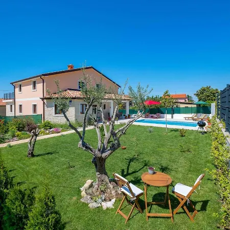 Сasa de vacaciones Holiday Sa-ra *